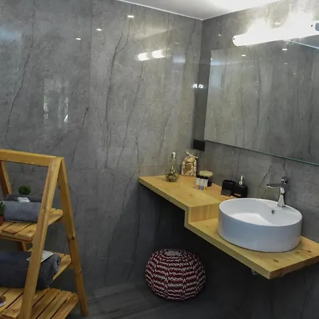 Dioni Lux Appartement Agios Nikolaos Buitenkant foto